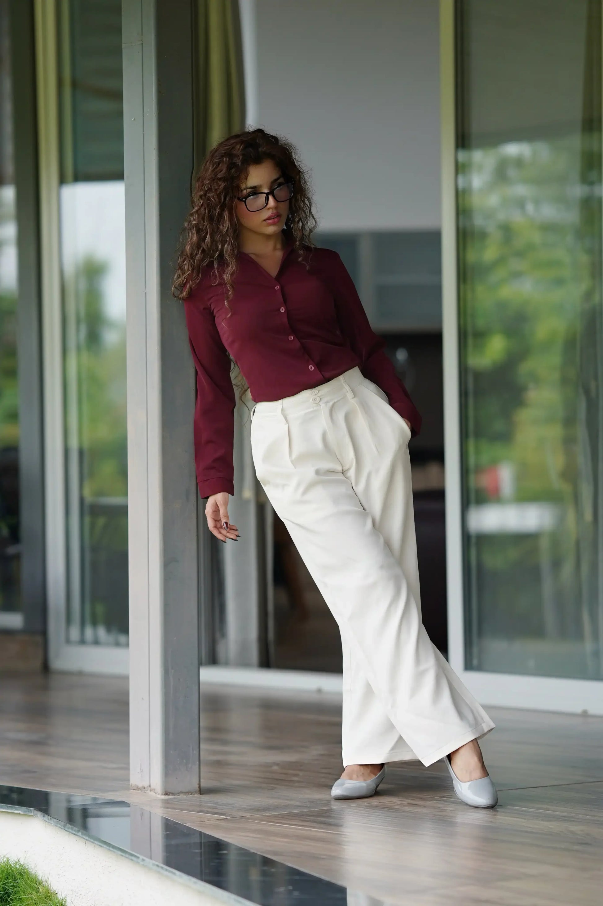 #color_maroon Stella
#color_off-white snatch it