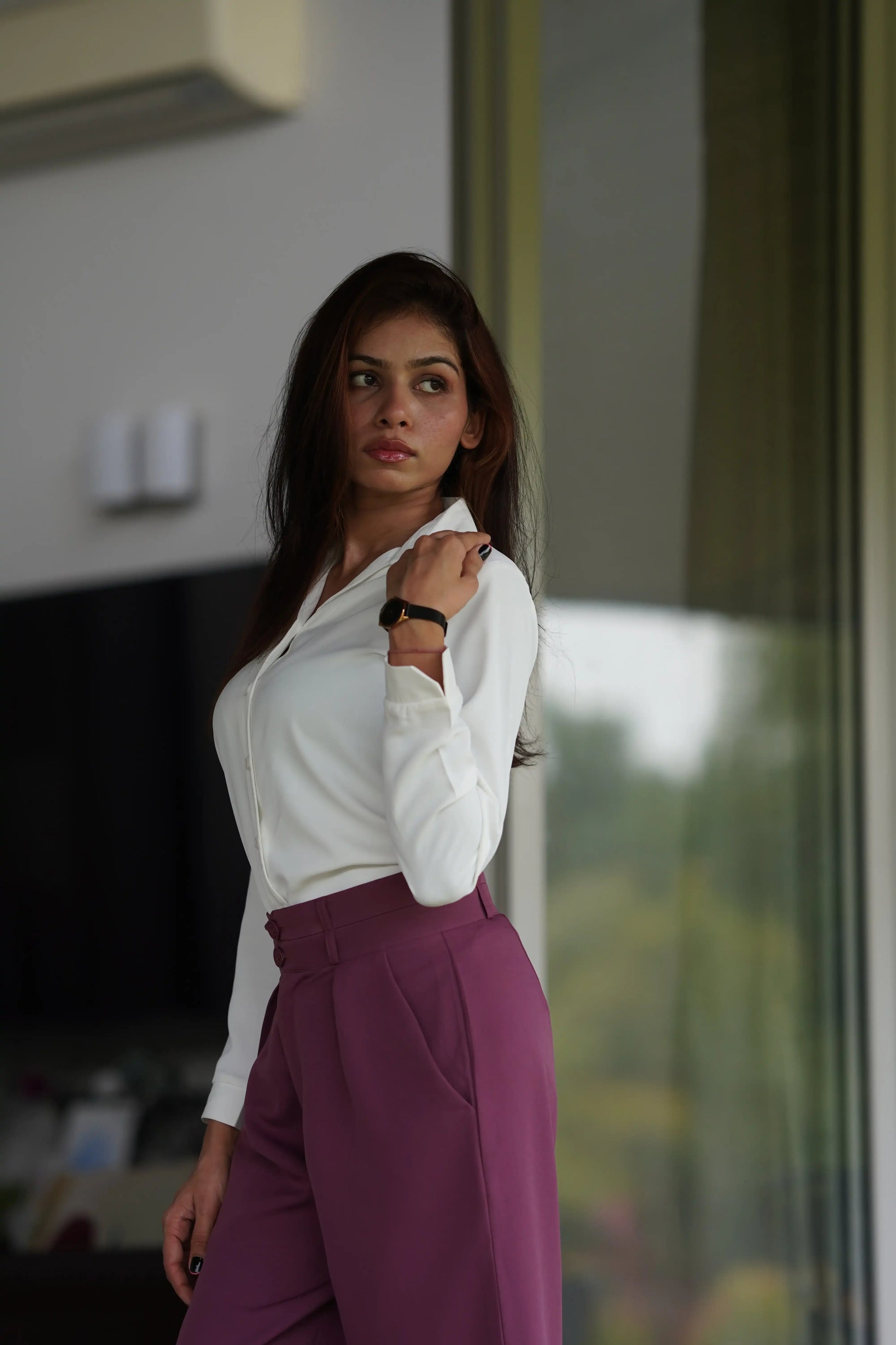 #color_white Stella
#color_mauve Snatch It