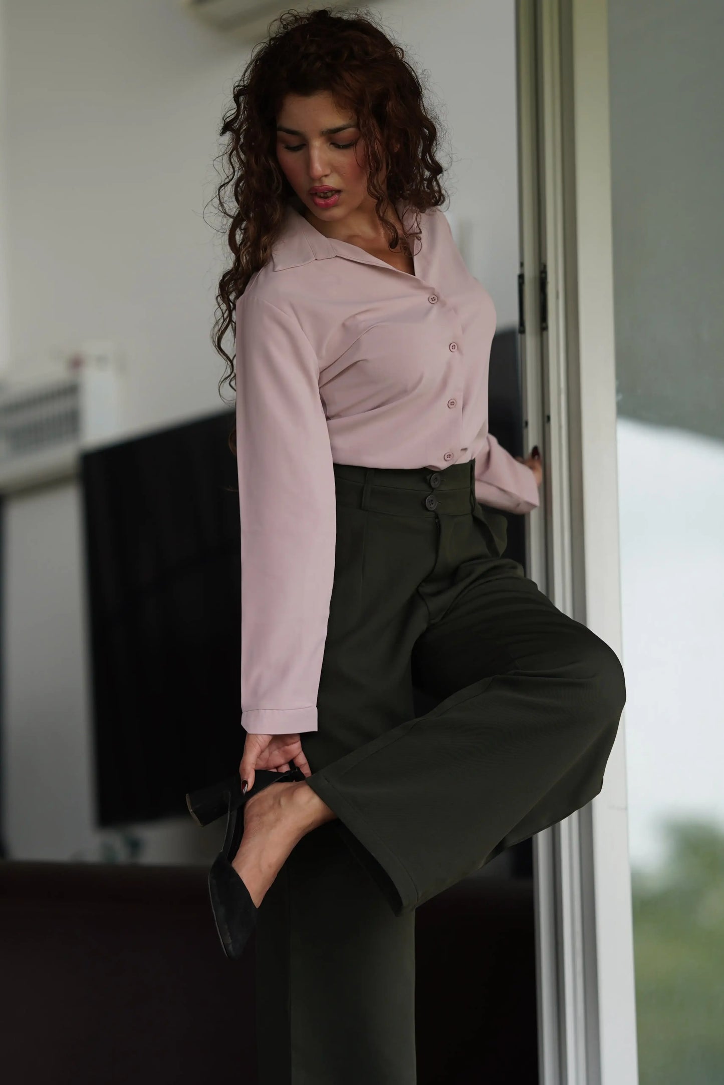 #color_pink Stella
#color_olive Snatch It