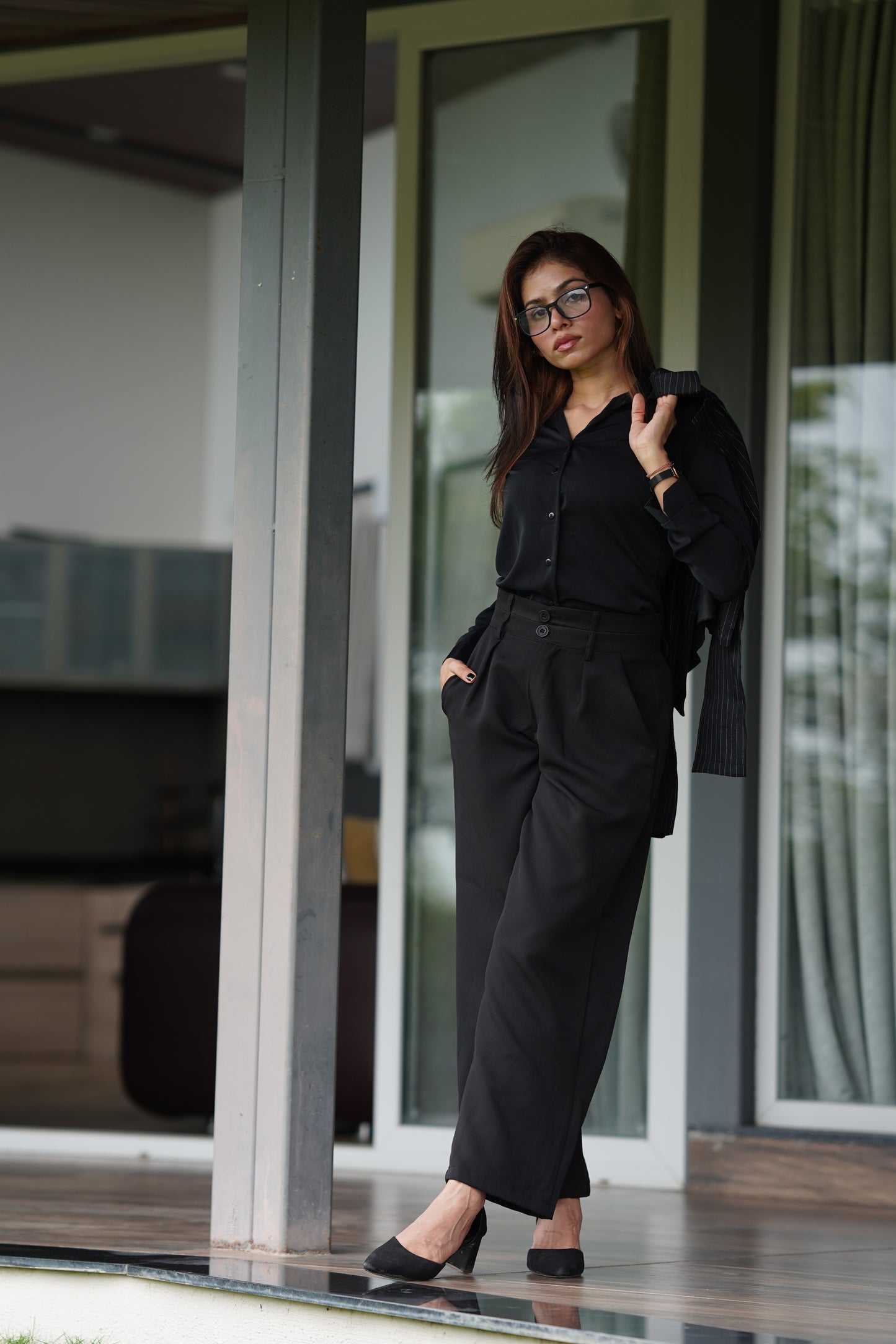 #color_black stella
snatch it