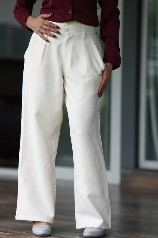 #color_off-white snatch it