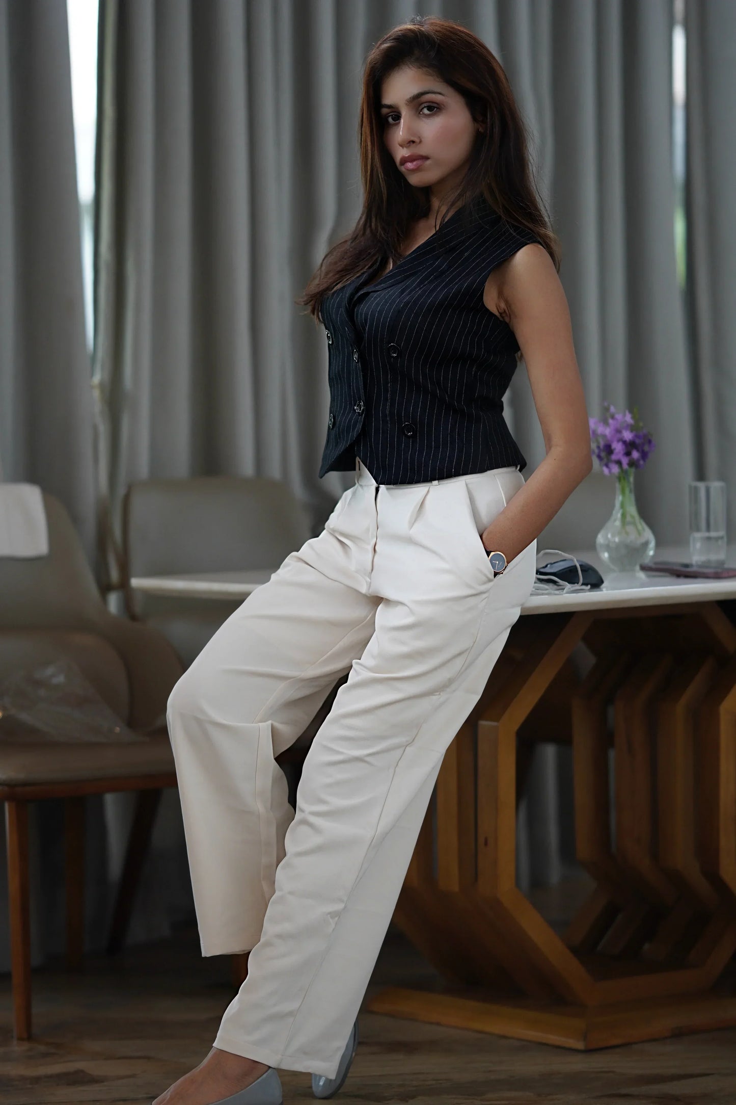 boss it
striped
 ease it 
#color_off-white